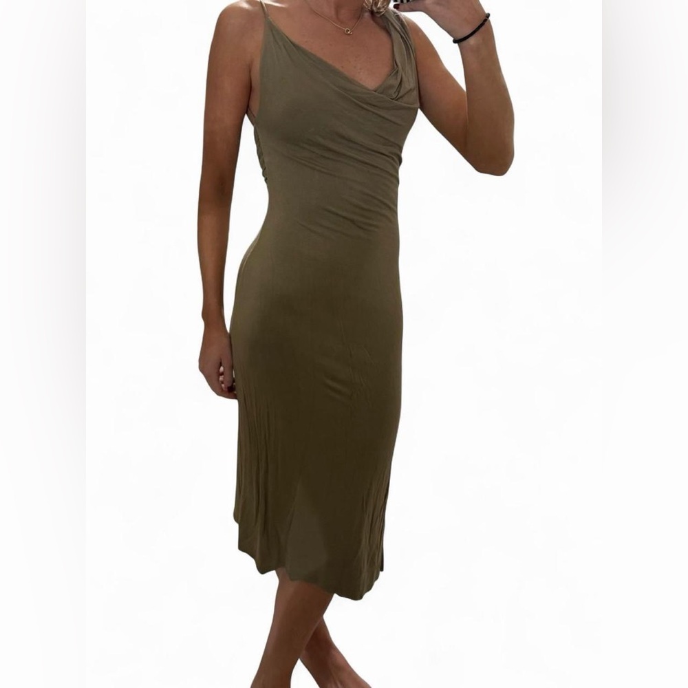 Lulu's Chic Olive Midi Dress